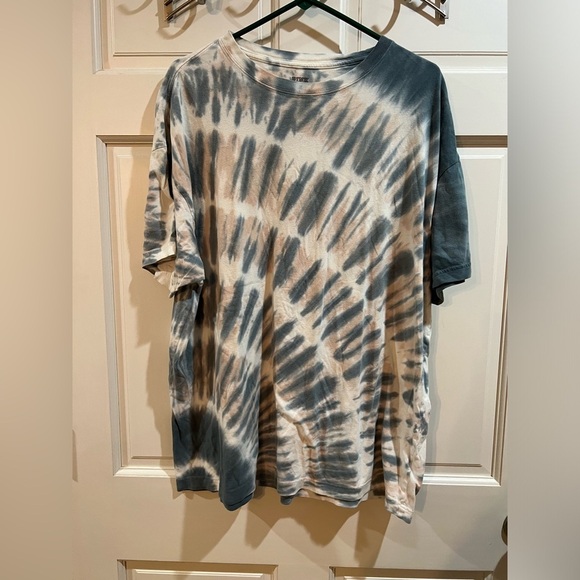 PINK Victoria's Secret Tops - VS PINK One Size Baggy Tee ￼ tie-dyed ￼
